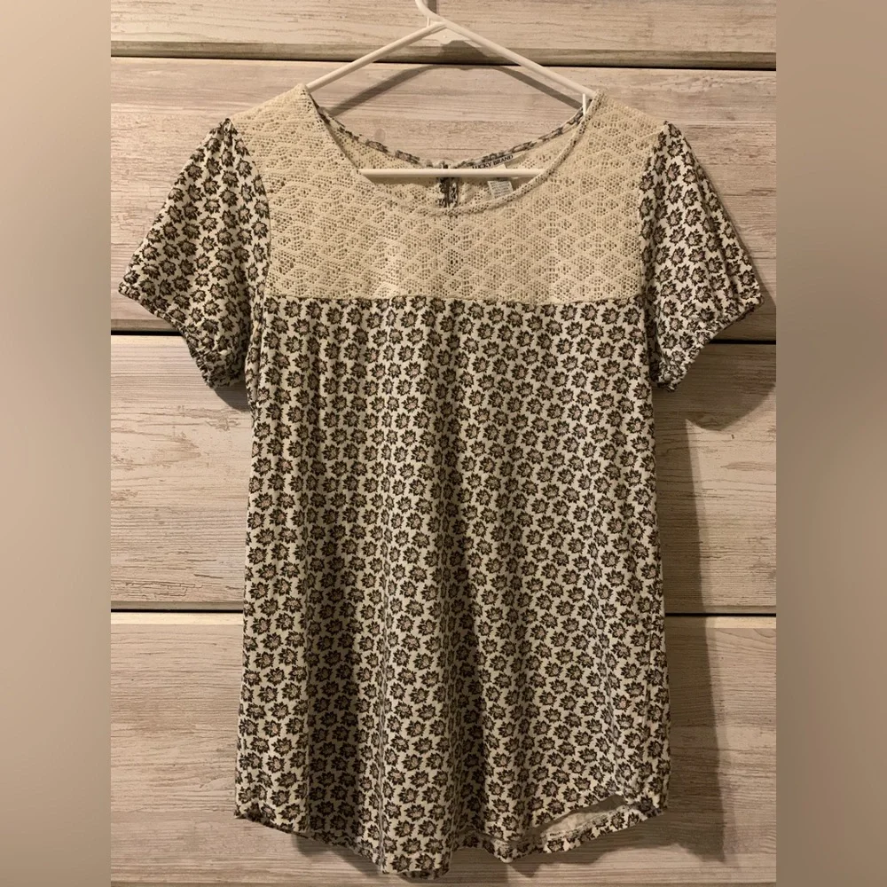 Lucky Brand Top - Picture 1 of 4
